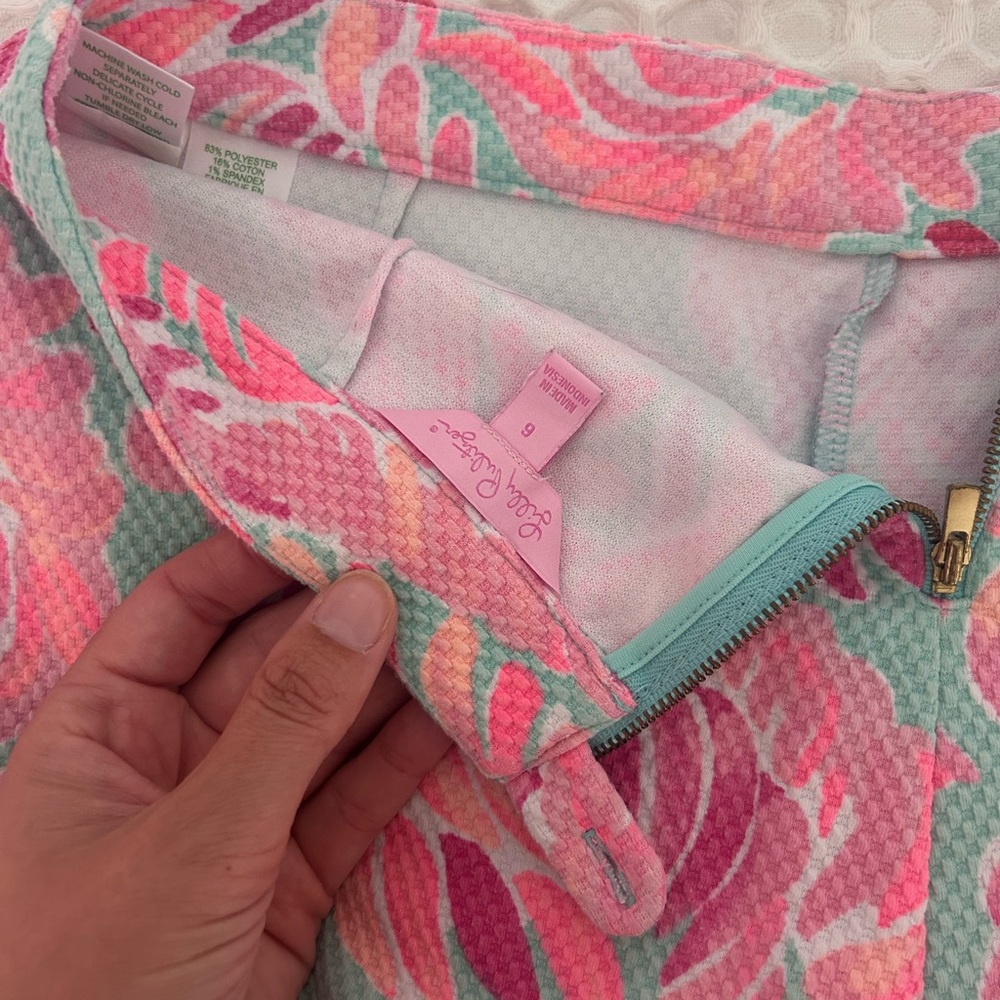 Lilly Pulitzer Pink and Blue High Waist Shorts - Picture 4 of 4